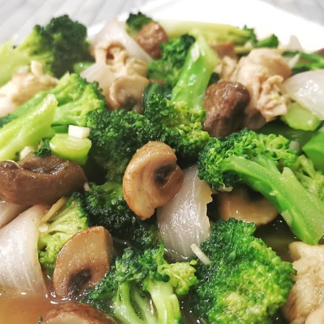 蘑菇西兰花 (Broccoli with Mushrooms)
