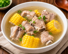 玉米排骨汤 (Corn Pork Soup)
