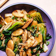 Stir-fried Rice Cakes with Cabbage