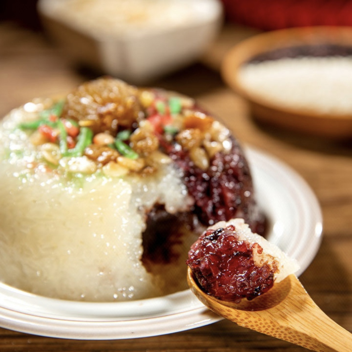 豆沙八宝饭 | Eight-Treasure Glutinous Rice with Red Bean Paste